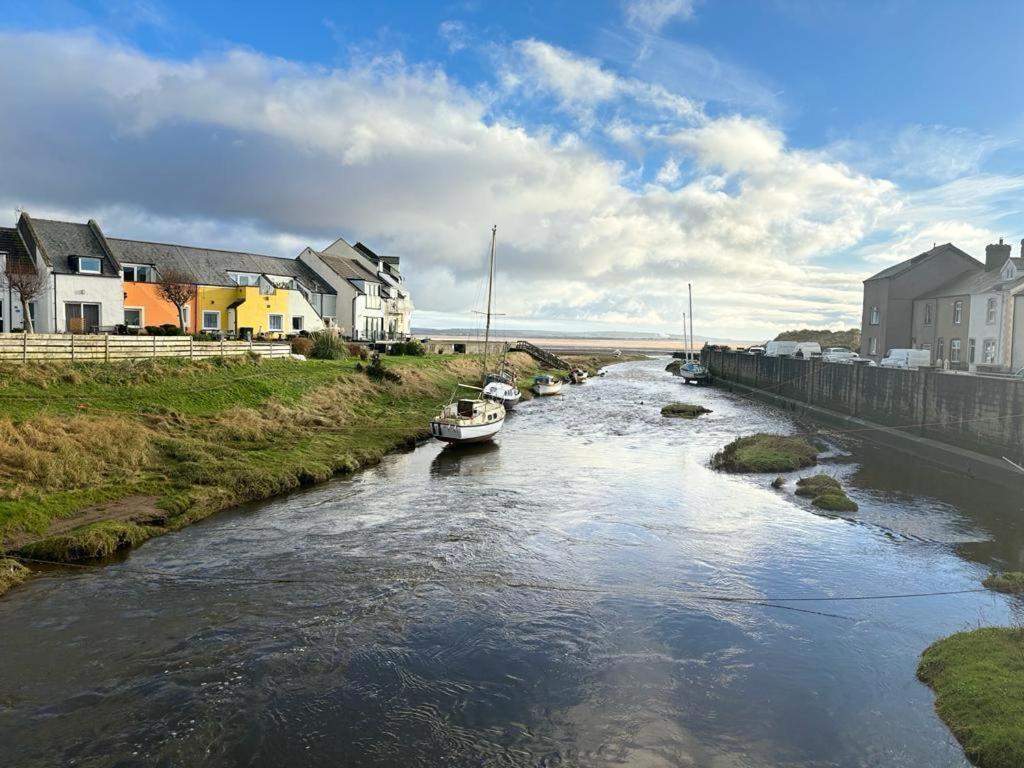 23 Coastal Comfort Millom Buitenkant foto